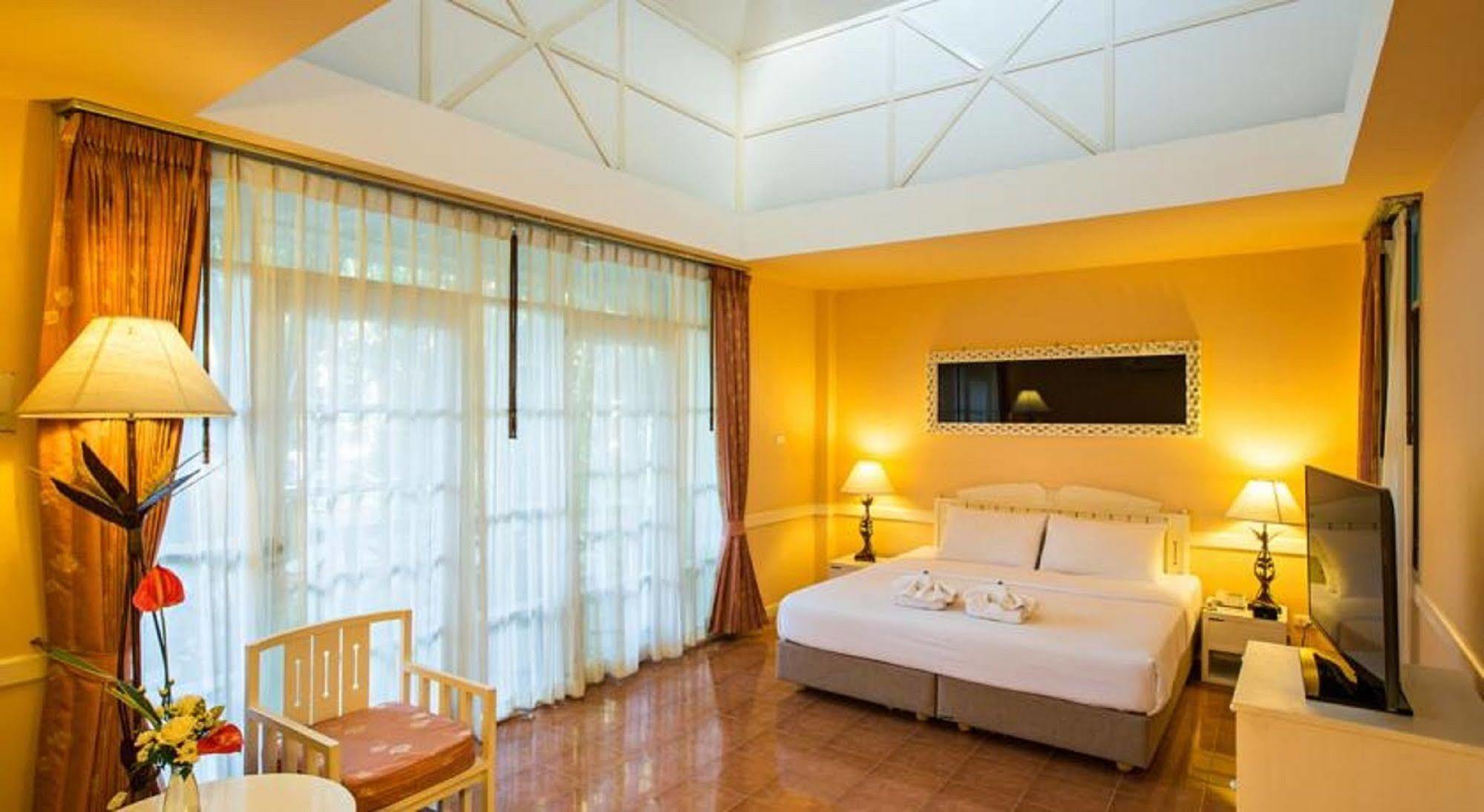 Eurasia Chiang Mai Hotel Luaran gambar
